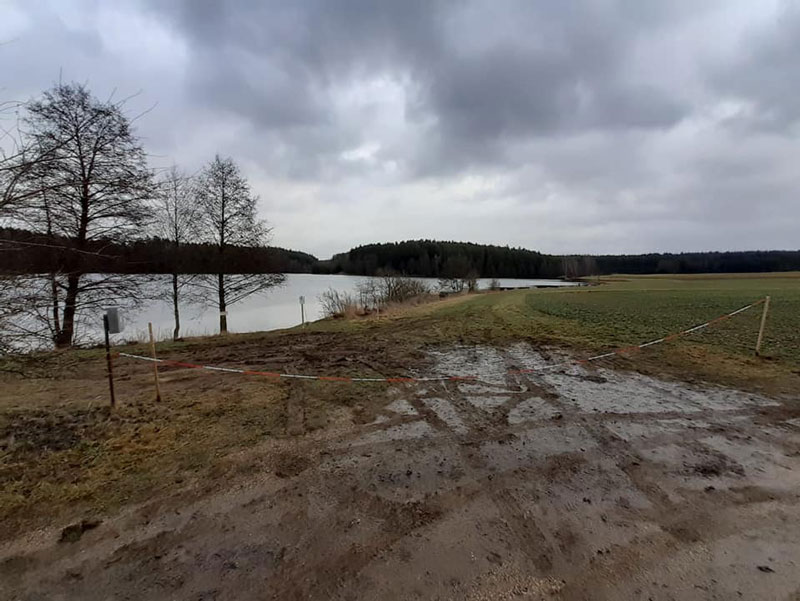 Parkplatz 02